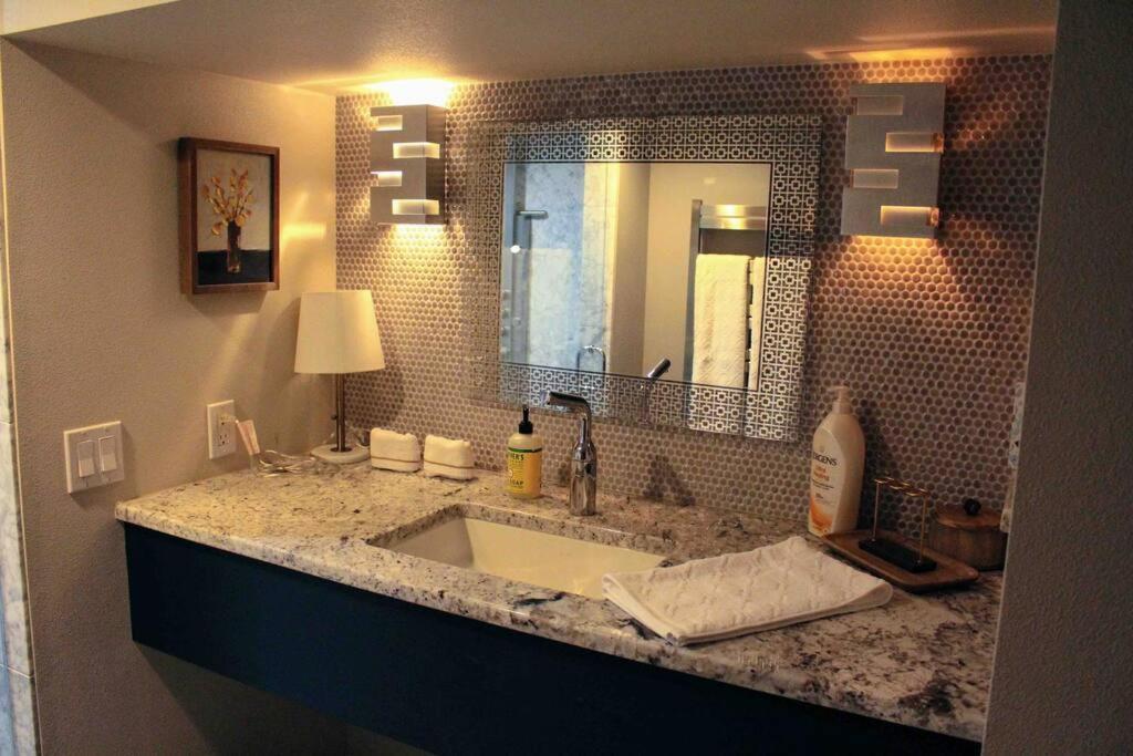 דירות פורטלנד Heart Of Woodstock, 10 Min Walk To Reed, With Private Garage! מראה חיצוני תמונה